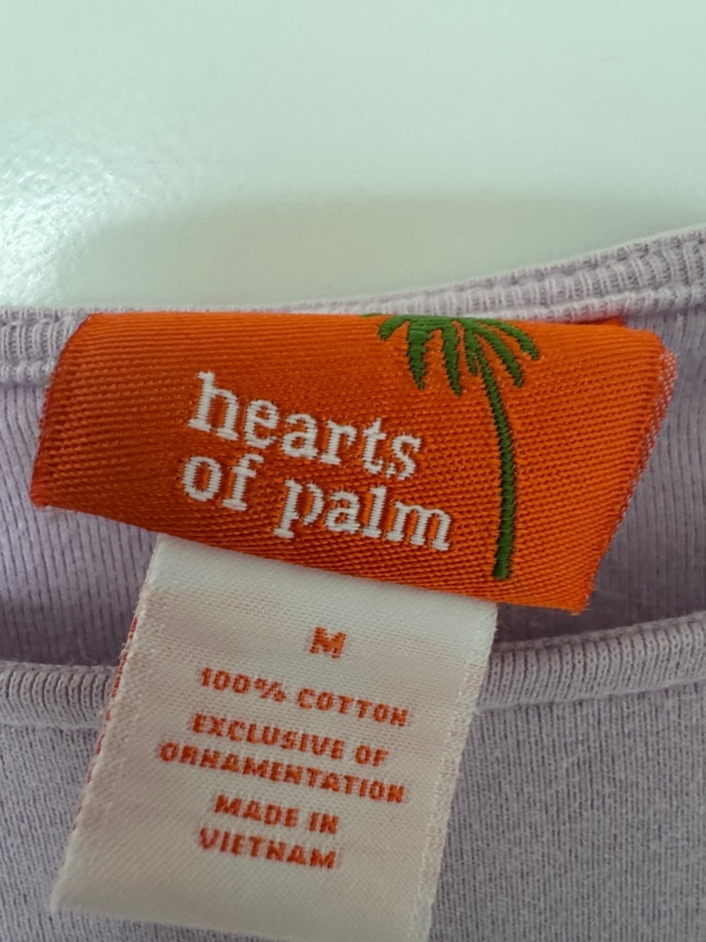 hearts of palm lavender tee with with beige palm tree - Picture 2 of 6